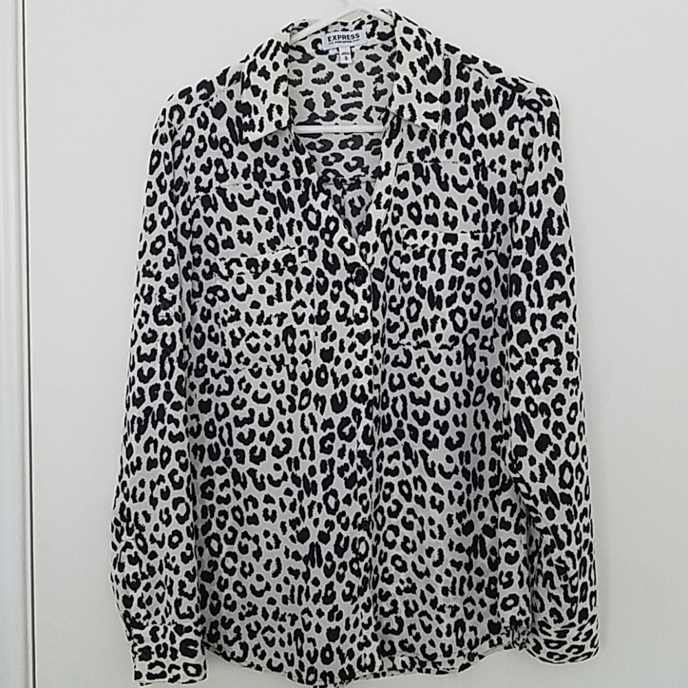 Express black & white leapord button-up blouse